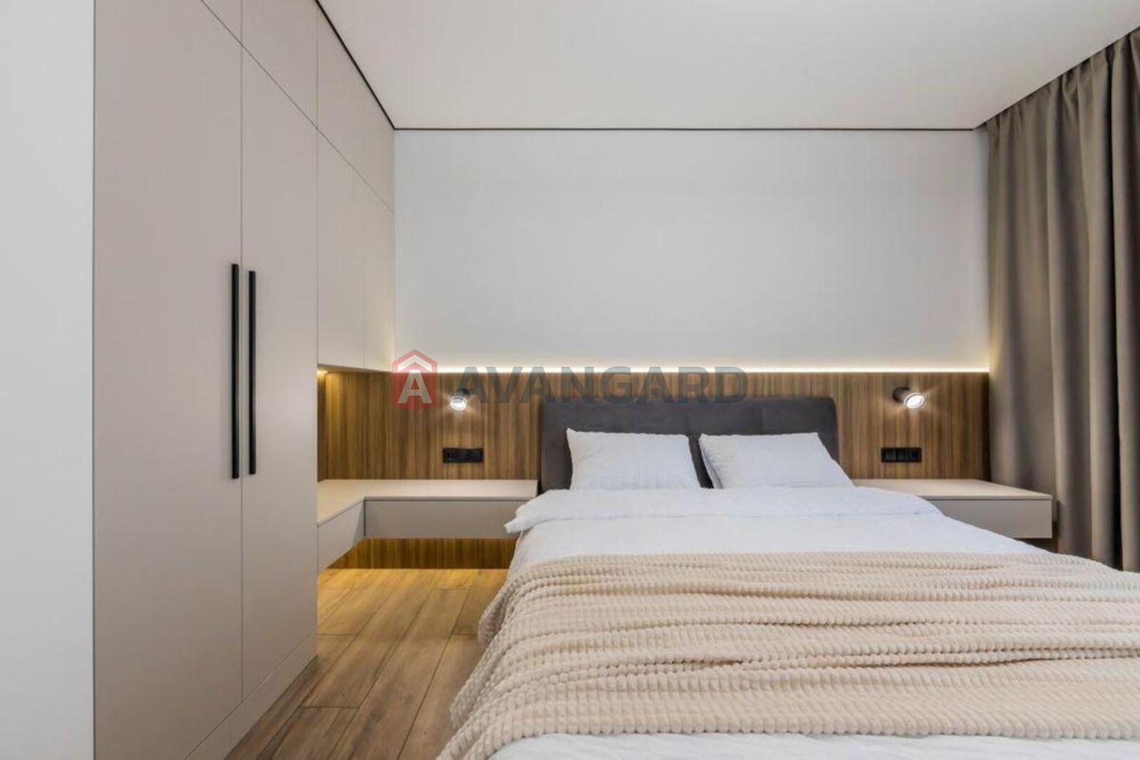 2 ��. ��������, 60/-/20 ��. �., 11/21 ������ ���� 8