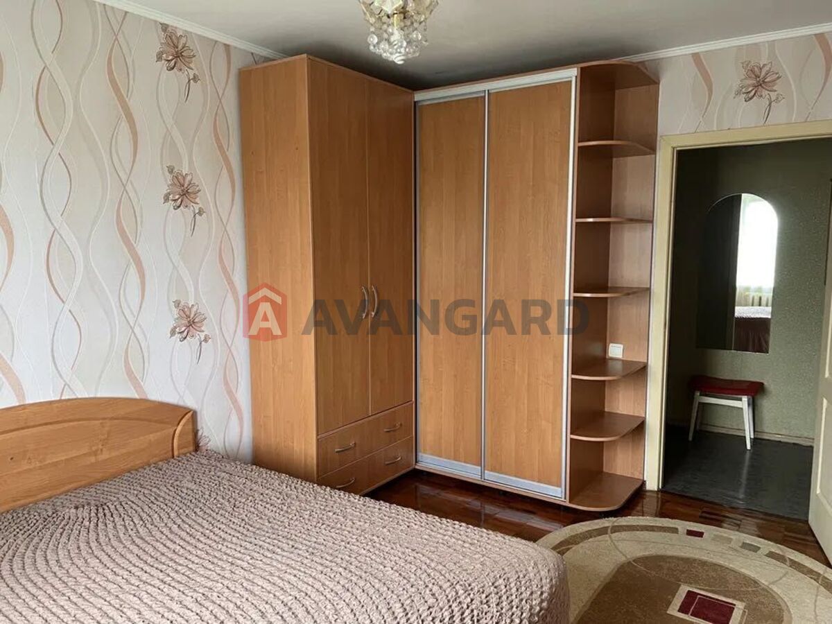 2 ��. ��������, 50/-/10 ��. �., 7/9 ������ ���� 3