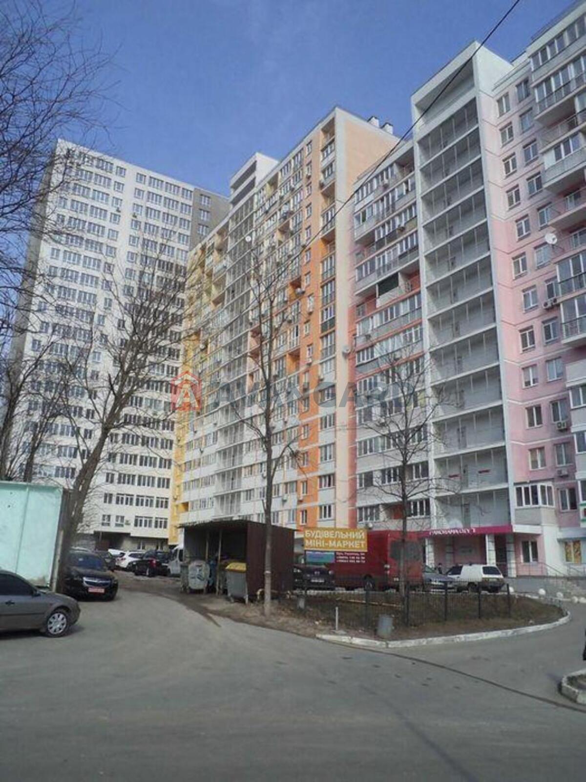 1 ��. ��������, 38/-/15 ��. �., 3/21 ������ ���� 10