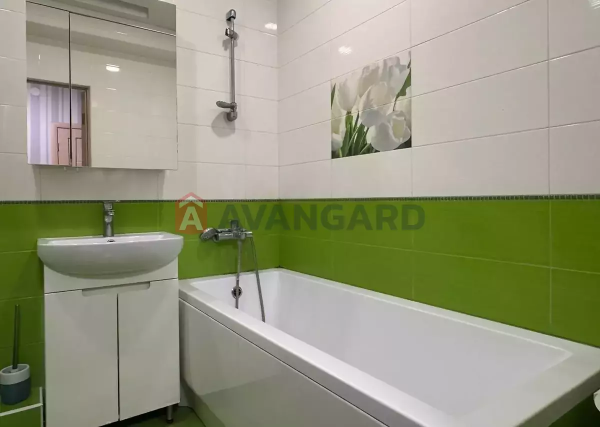 1 ��. ��������, 39/19/10 ��. �., 3/6 ������ ���� 15