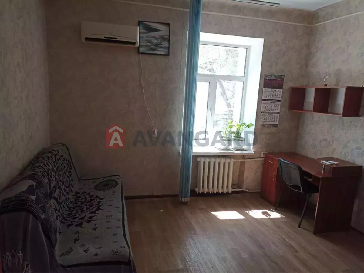 2 ��. ��������, 54/-/10 ��. �., 2/3 ������ ���� 3