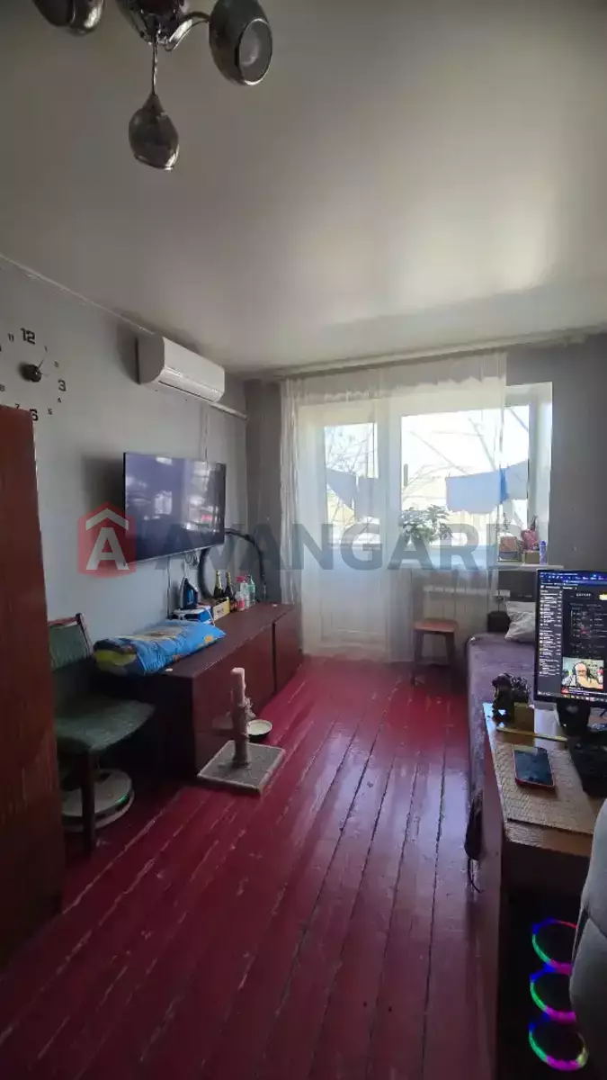 1 ��. ��������, 32/-/- ��. �., 3/5 ������ ���� 7