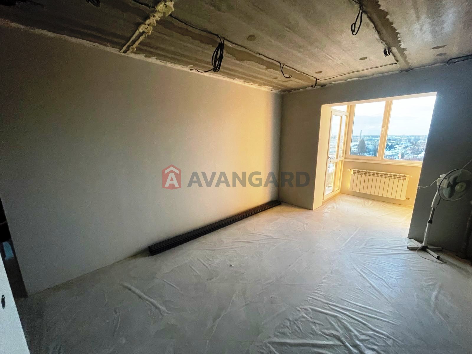 2 ����. ��������, 67/-/13 ��. �., 8/10 ���� ���� 15