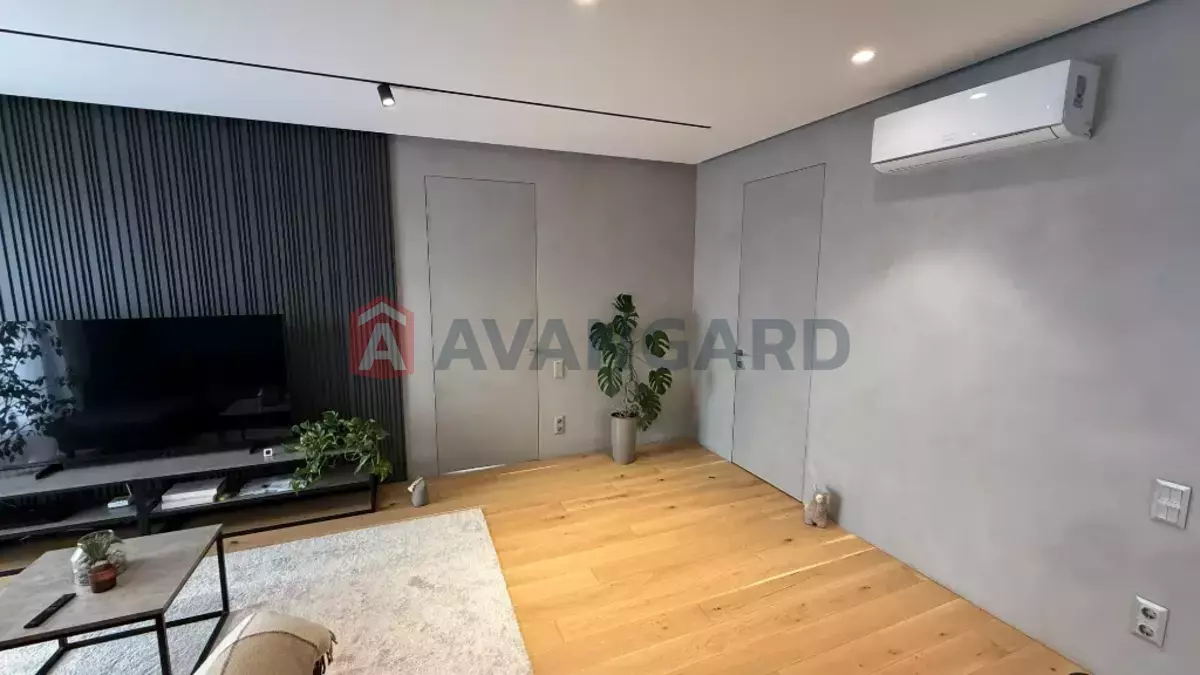 3 ����. ��������, 90/38/30 ��. �., 6/10 ���� ���� 6