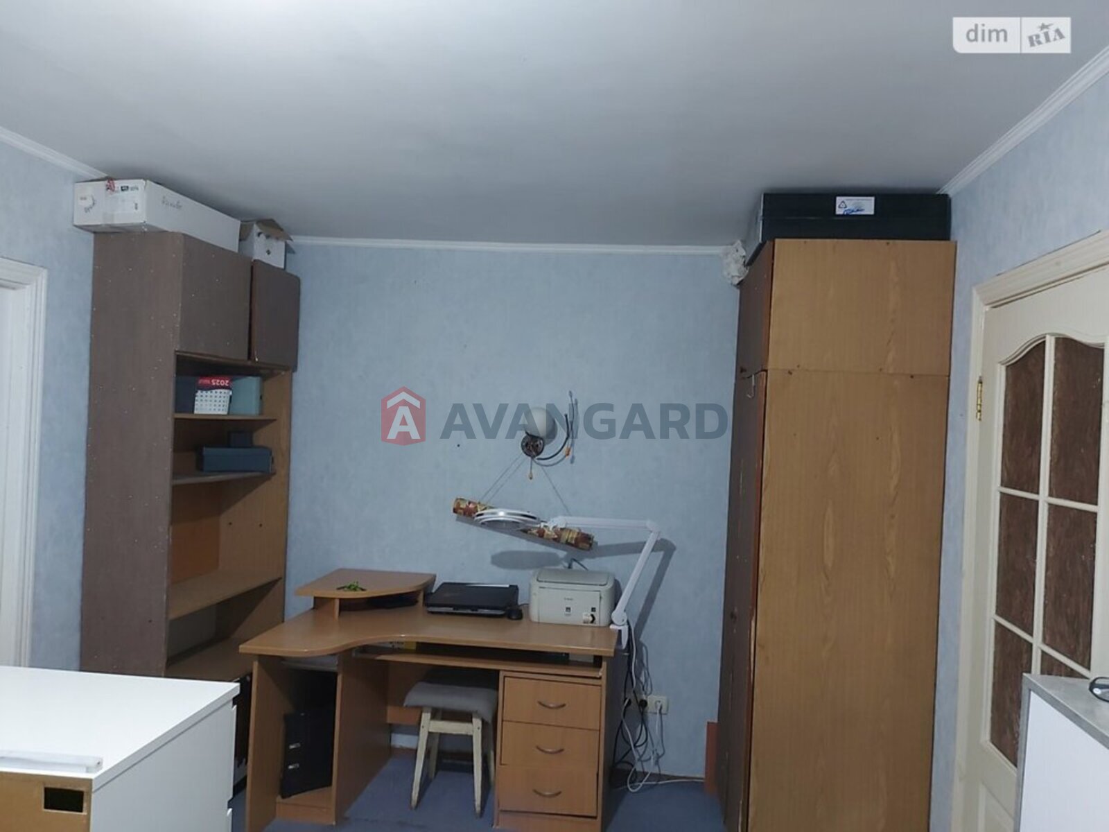 2 ����. ��������, 45/28/6 ��. �., 3/5 ���� ���� 8