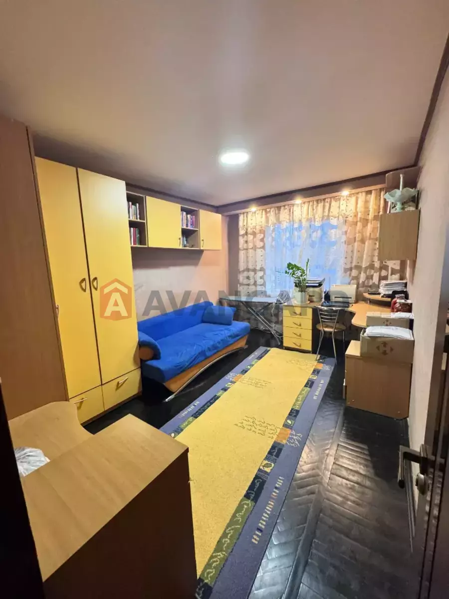 3 ��. ��������, 62/-/7 ��. �., 4/9 ������ ���� 3