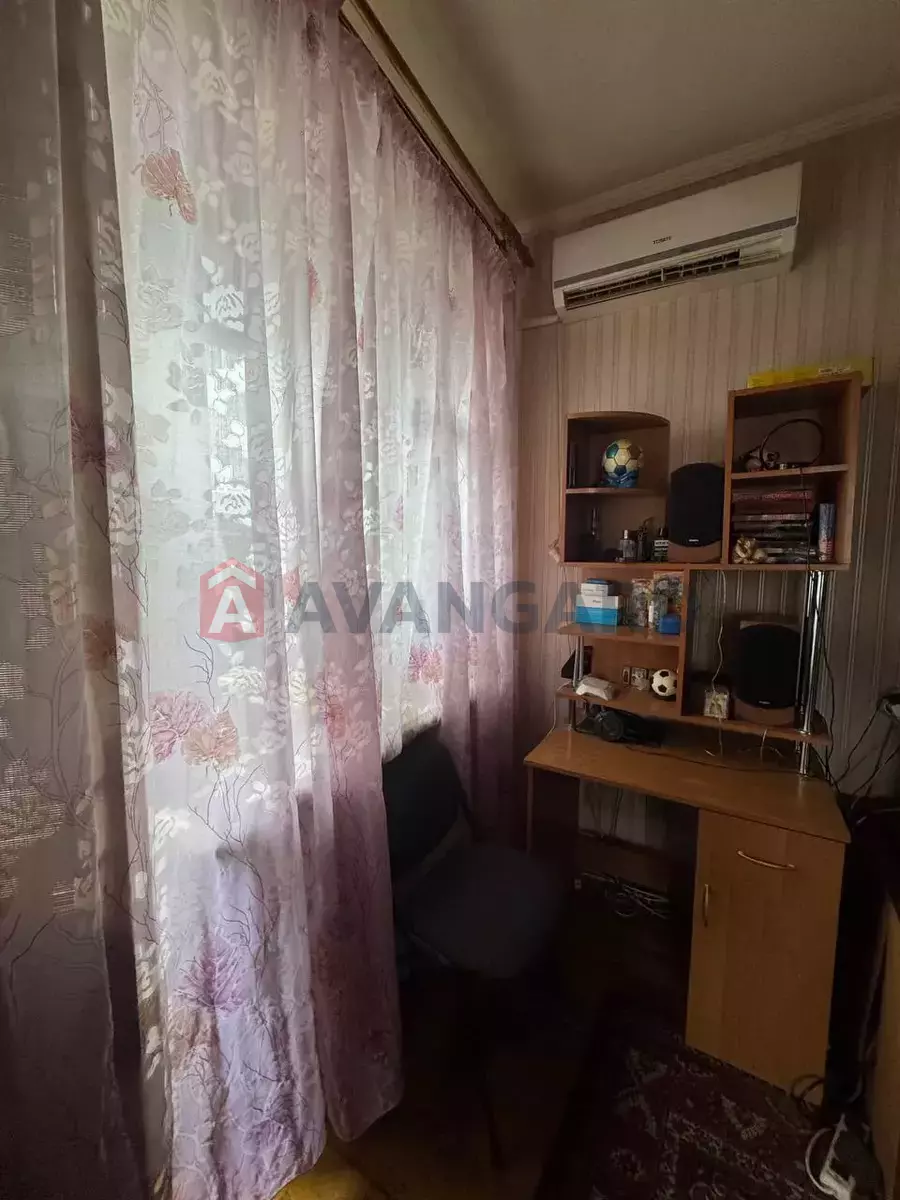 2 ��. ��������, 43/-/5 ��. �., 2/2 ������ ���� 5