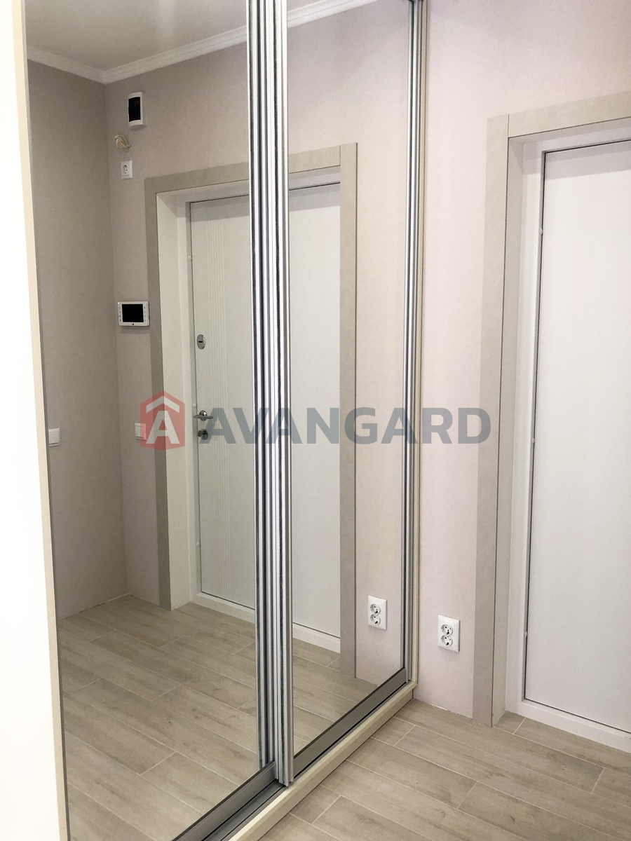 1 ��. ��������, 45/23/11 ��. �., 4/12 ������ ���� 18