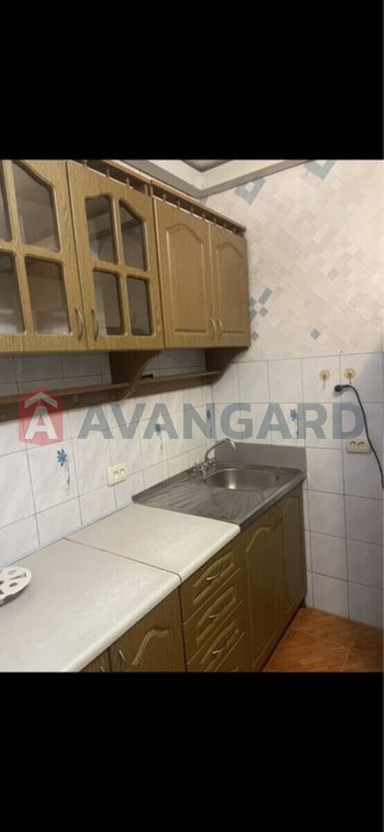 3 ����. ��������, 69/-/7 ��. �., 9/9 ���� ���� 3