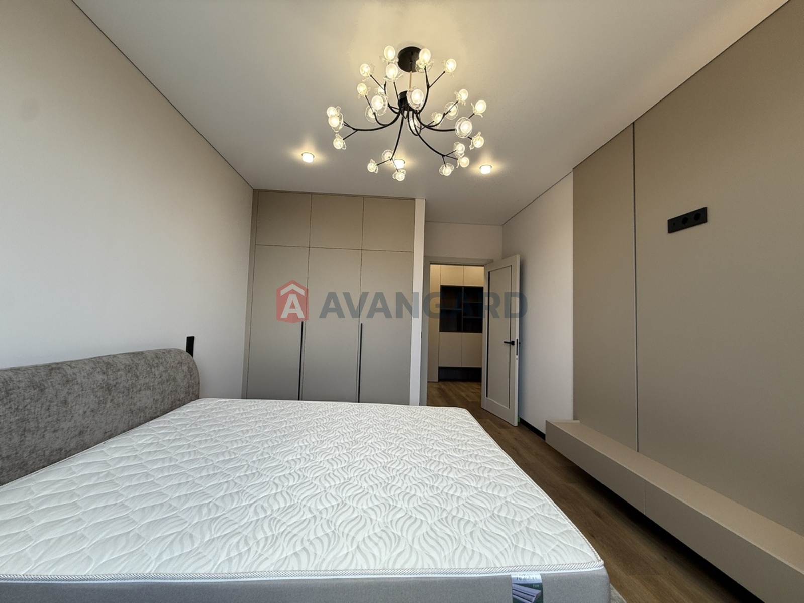 2 комн. квартира, 72/30/20 кв. м., 3/10 этаж фото 7 2 комн. квартира, 72/30/20 кв. м., 3/10 этаж фото 7