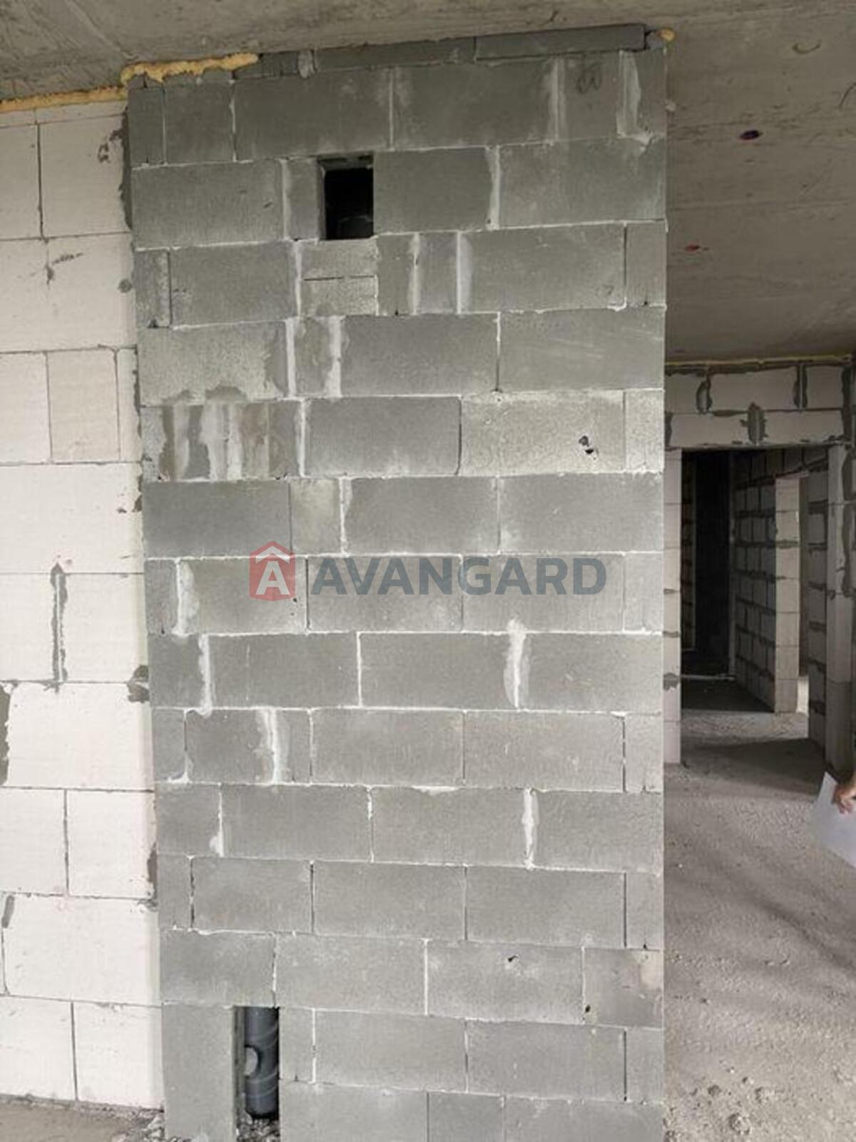 3 ����. ��������, 93/-/15 ��. �., 20/25 ���� ���� 9