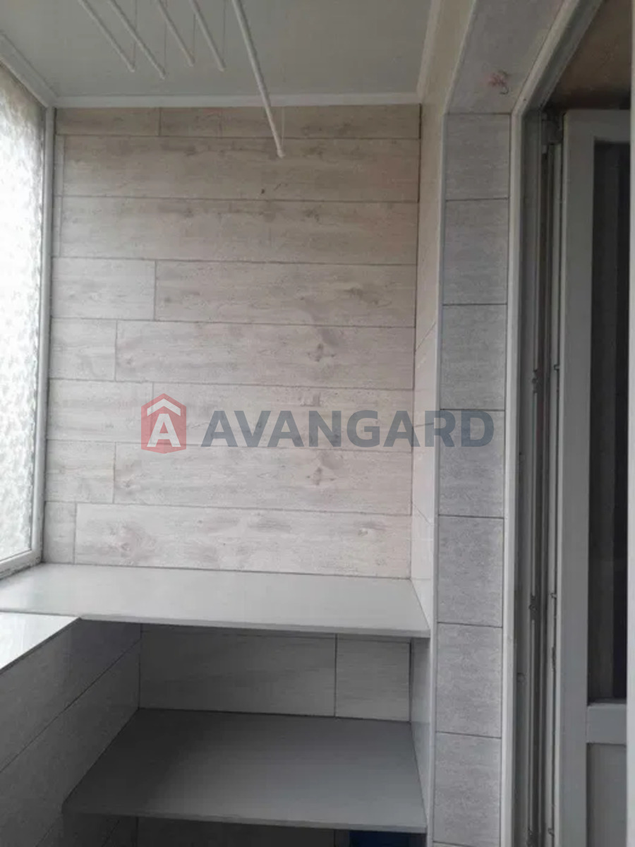 3 ����. ��������, 53/-/5 ��. �., 3/5 ���� ���� 19