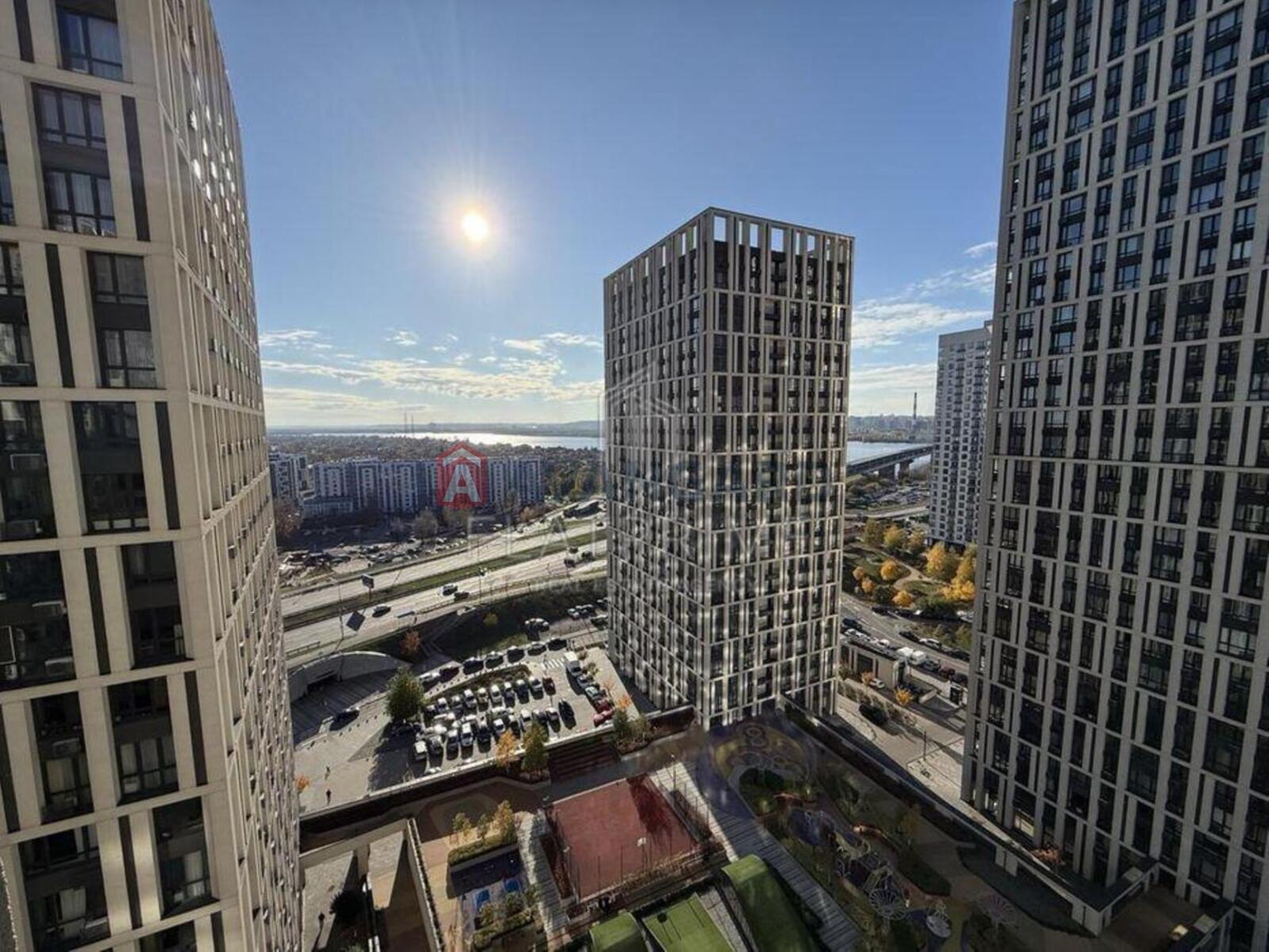 1 ��. ��������, 35/14/7 ��. �., 18/26 ������ ���� 1