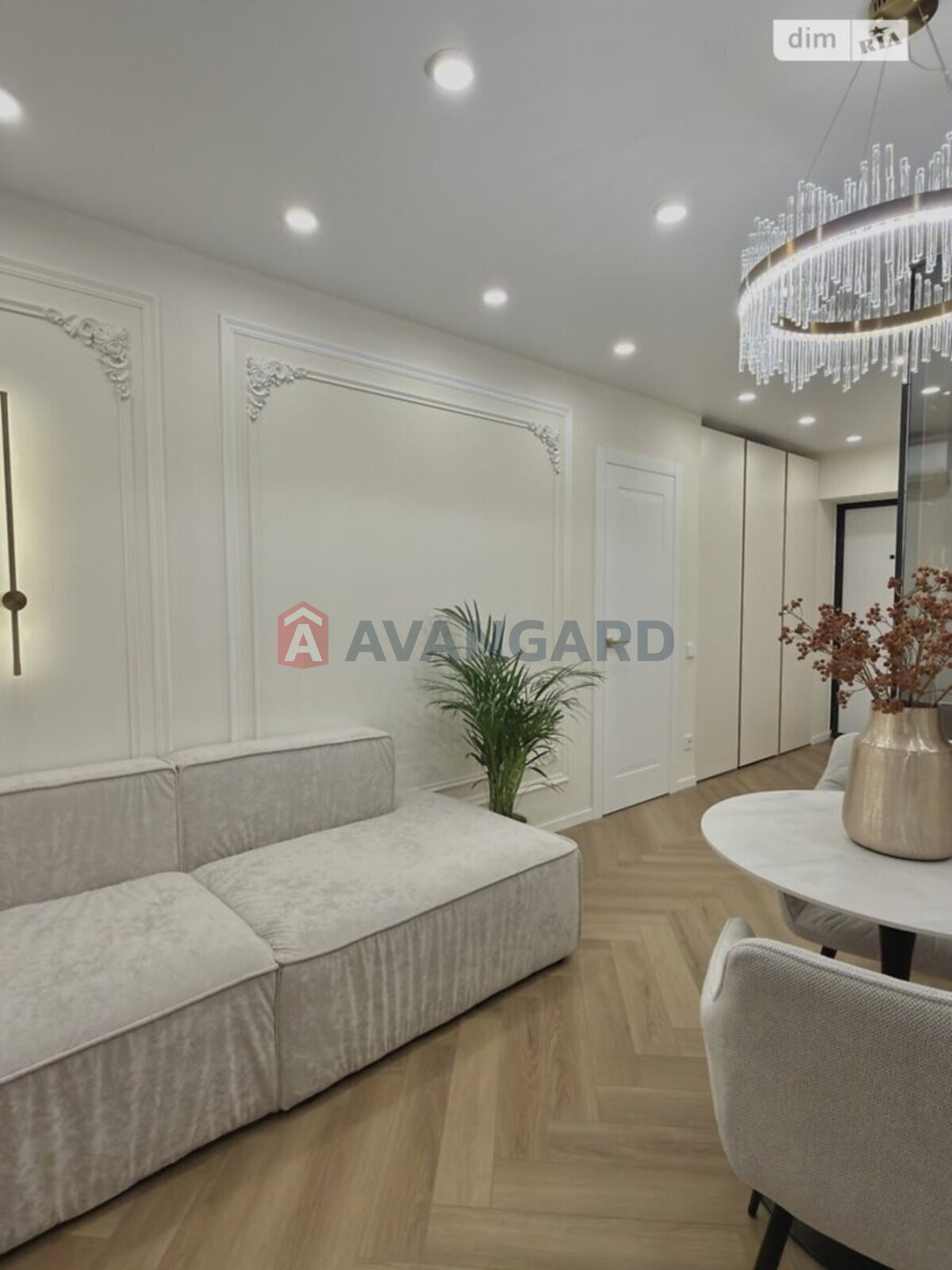 1 ����. ��������, 48/-/8 ��. �., 5/12 ���� ���� 15