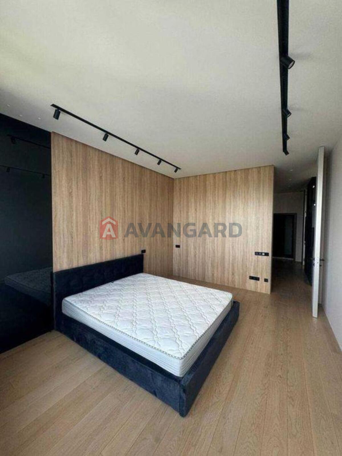 2 ��. ��������, 54/-/20 ��. �., 28/30 ������ ���� 9