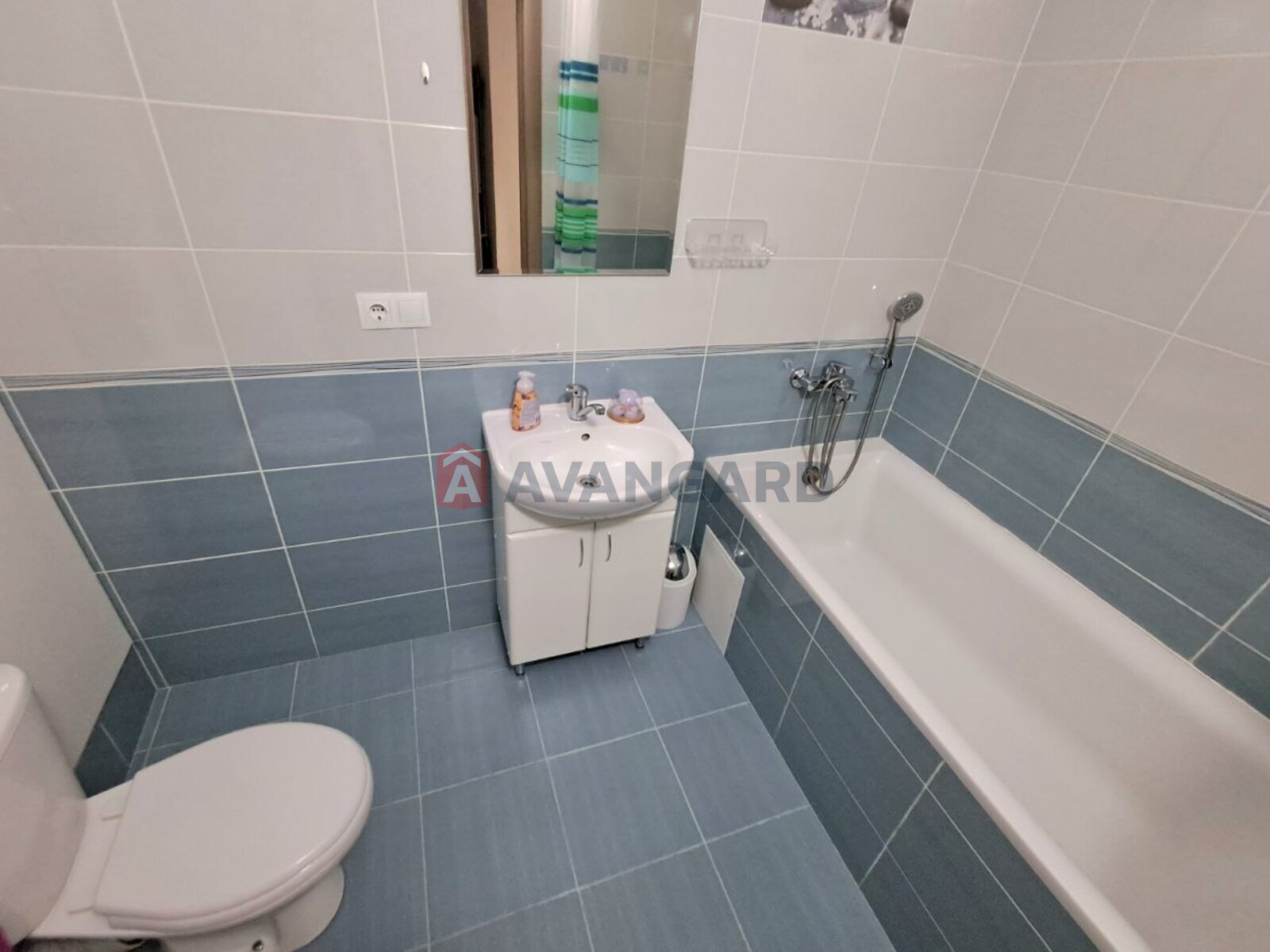 1 ����. ��������, 47.5/19.3/13.4 ��. �., 16/26 ���� ���� 11