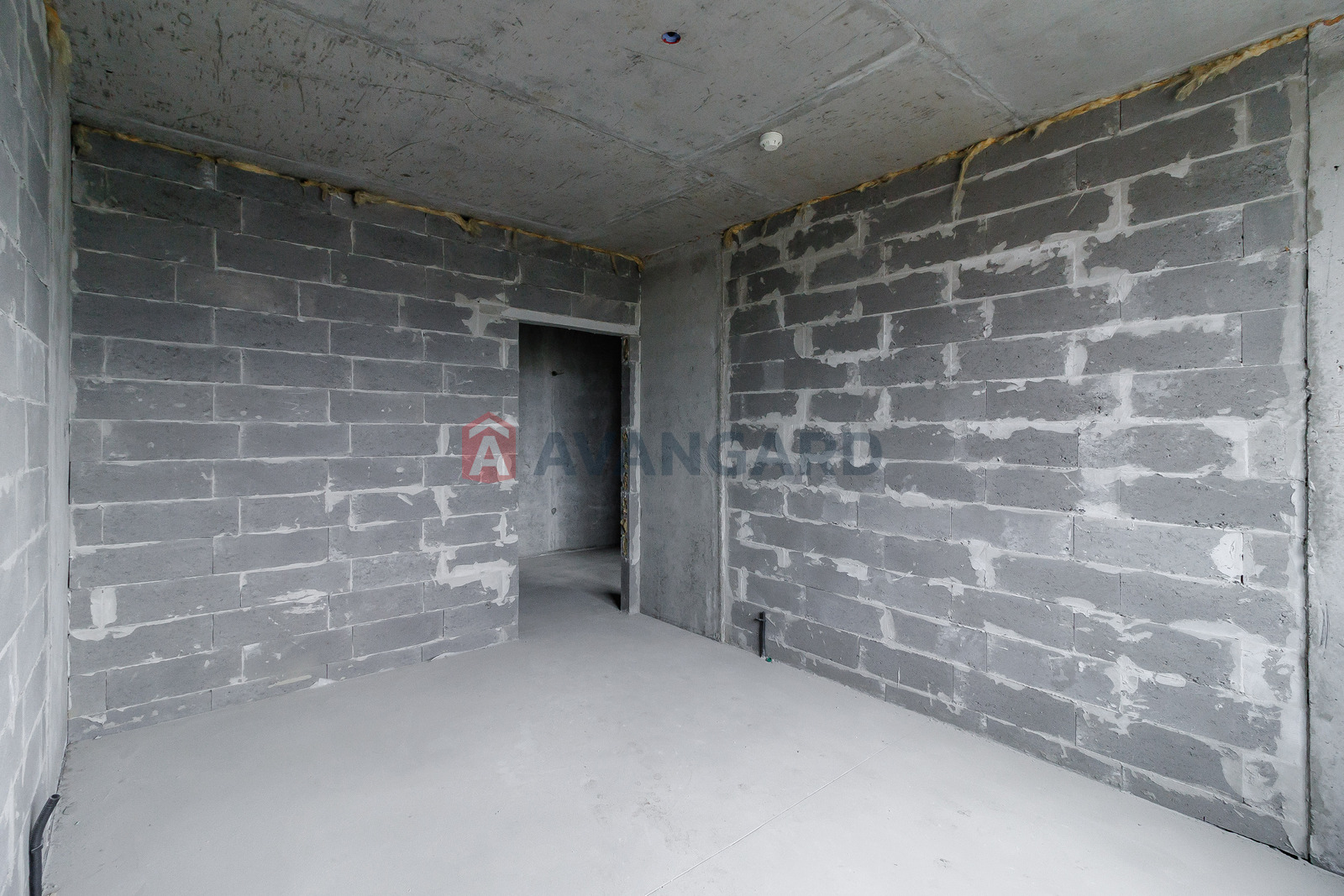 2 ��. ��������, 70/31.2/18.1 ��. �., 11/13 ������ ���� 12