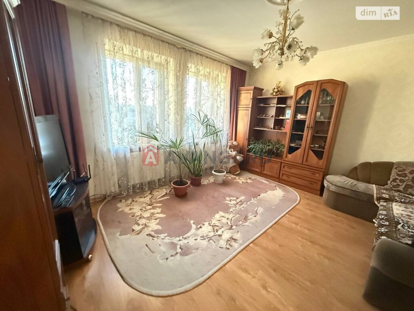 3 ��. ��������, 67/43/9 ��. �., 2/2 ������ ���� 4