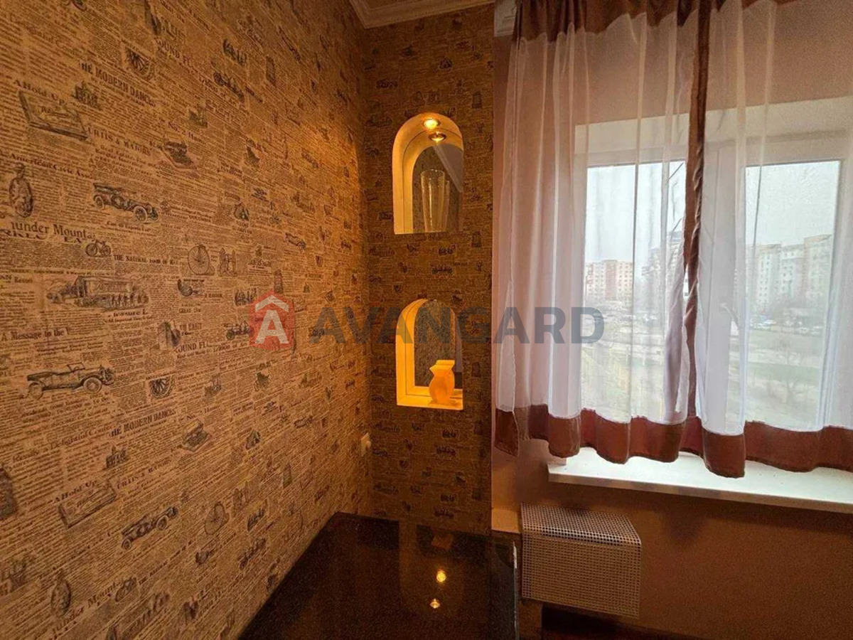 2 ��. ��������, 50/-/7 ��. �., 4/9 ������ ���� 5