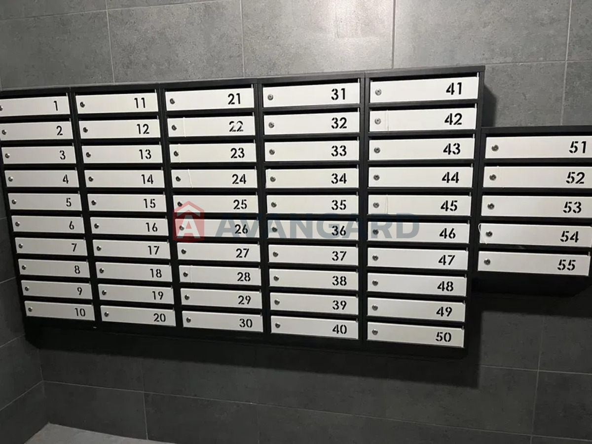 1 ��. ��������, 41/-/10 ��. �., 4/5 ������ ���� 4