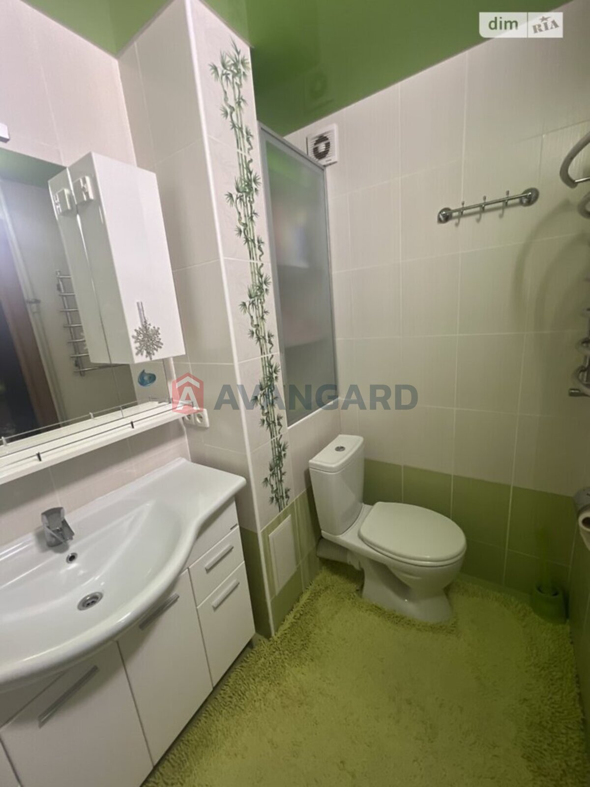 3 ��. ��������, 62/38/9 ��. �., 2/10 ������ ���� 17