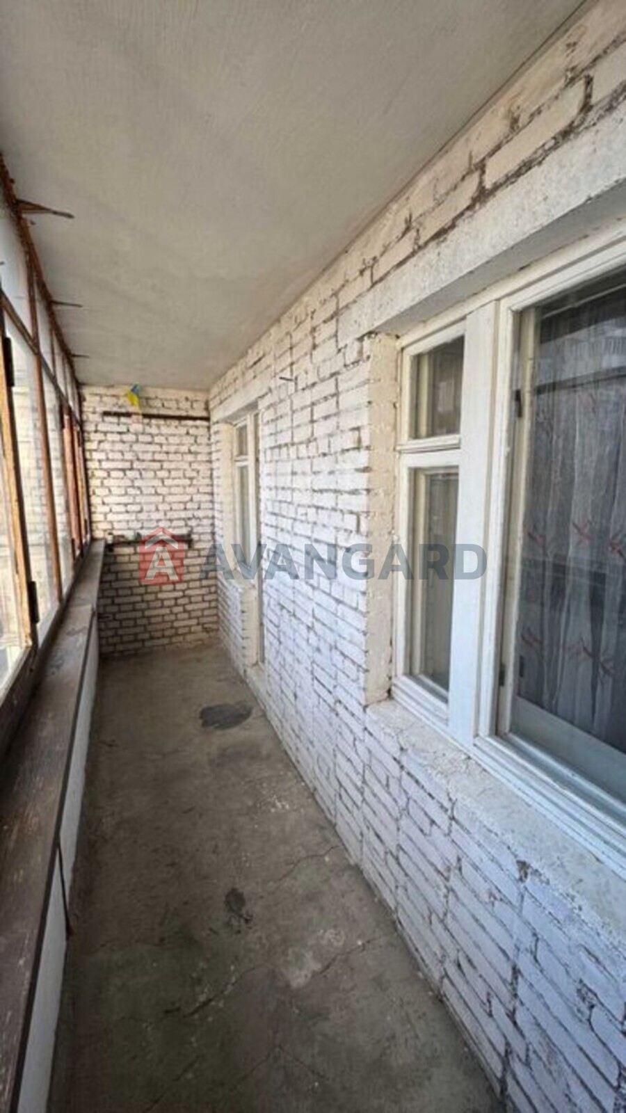 4 ��. ��������, 77/-/10 ��. �., 3/9 ������ ���� 19