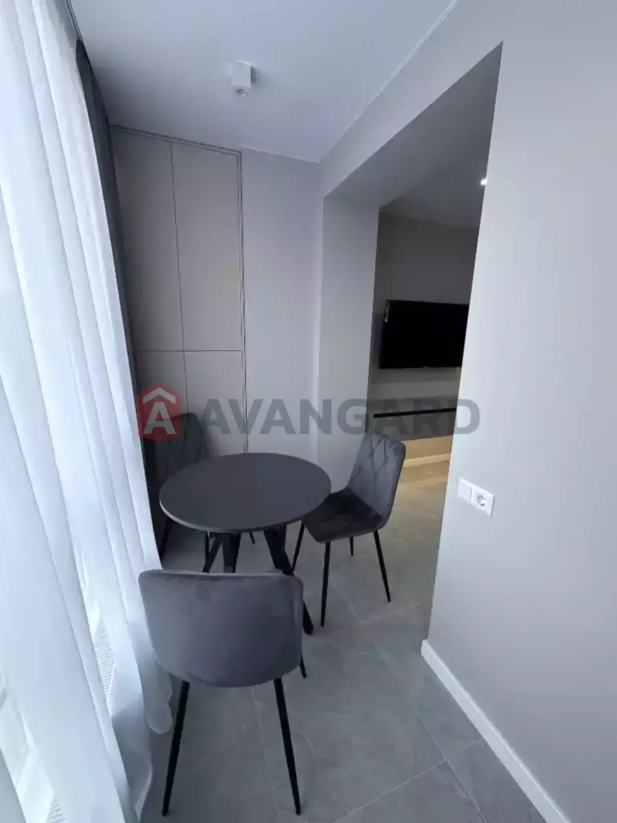 2 ��. ��������, 45/-/- ��. �., 9/10 ������ ���� 8