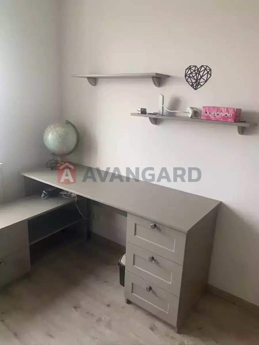 3 ����. ��������, 99/-/12 ��. �., 13/17 ���� ���� 17