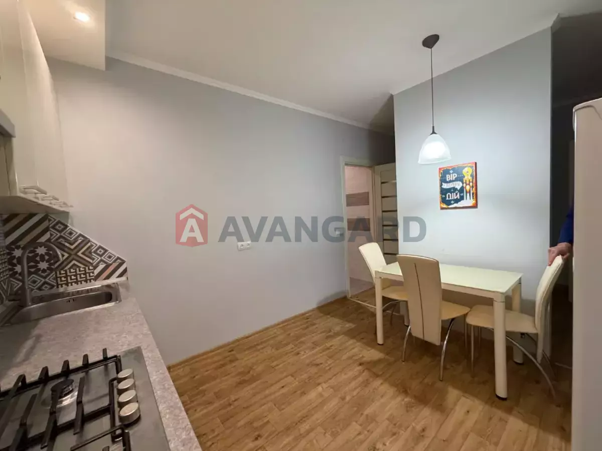 1 ��. ��������, 58/-/- ��. �., 9/12 ������ ���� 2