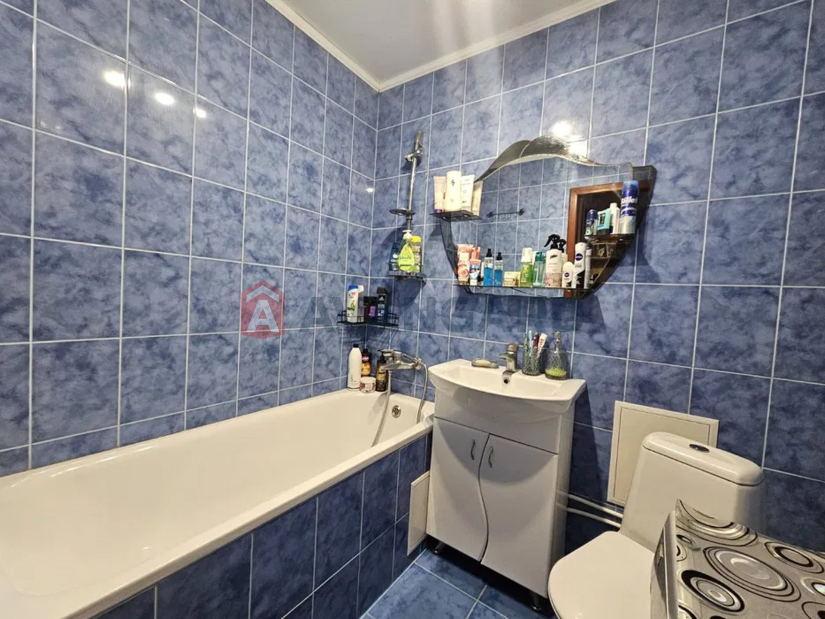 2 ��. ��������, 49/-/8 ��. �., 9/9 ������ ���� 9