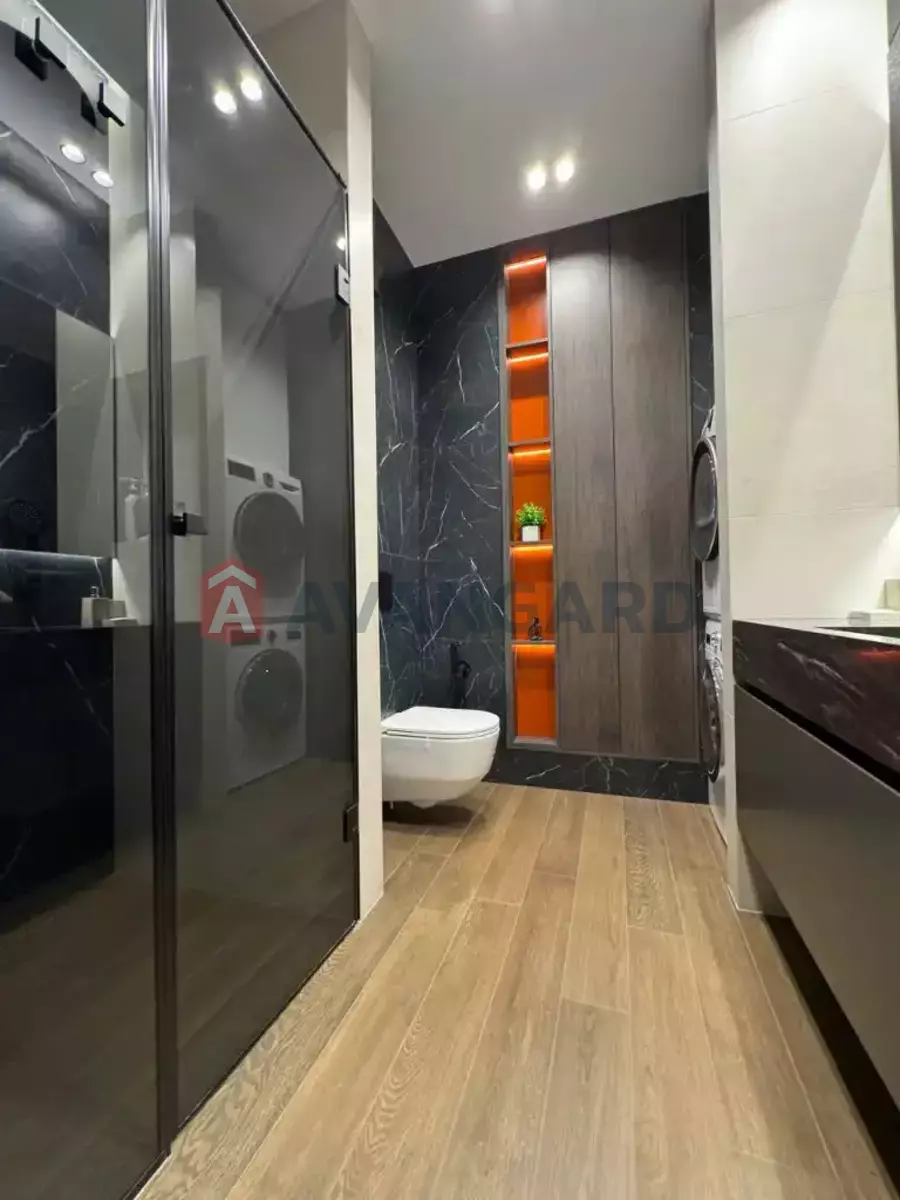 3 ��. ��������, 150/-/- ��. �., 16/16 ������ ���� 26