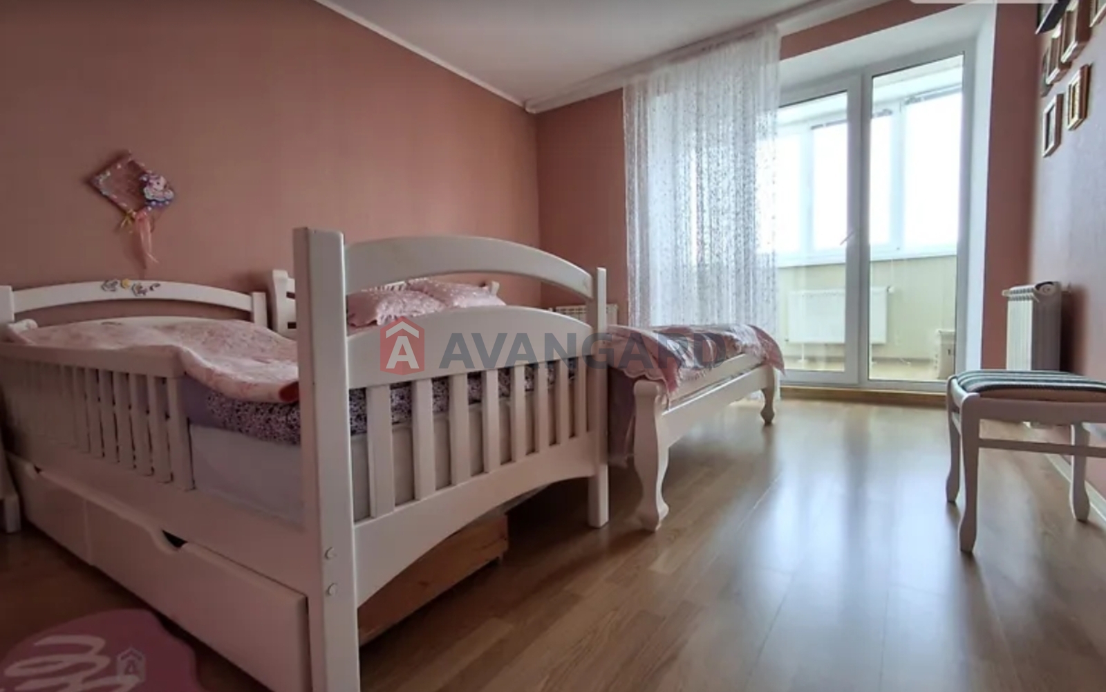 3 ��. ��������, 95/-/17 ��. �., 3/3 ������ ���� 6