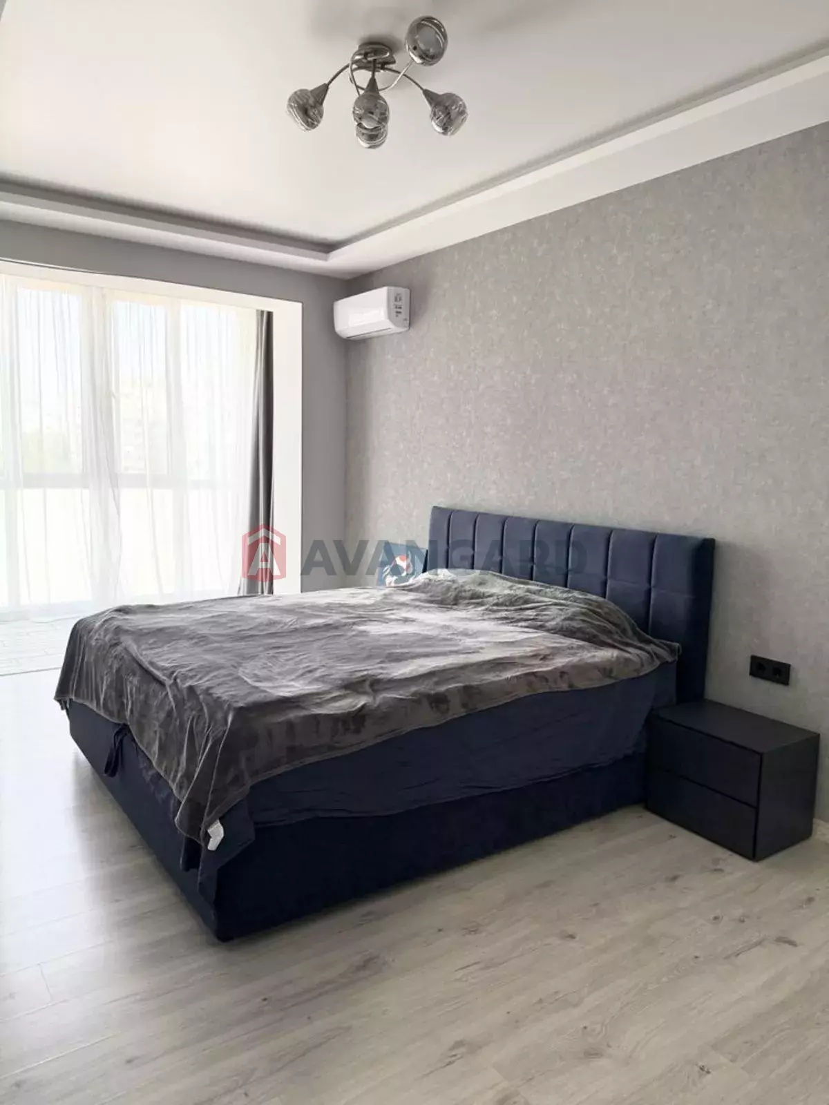 3 . , 100/-/40 . ., 7/7   4