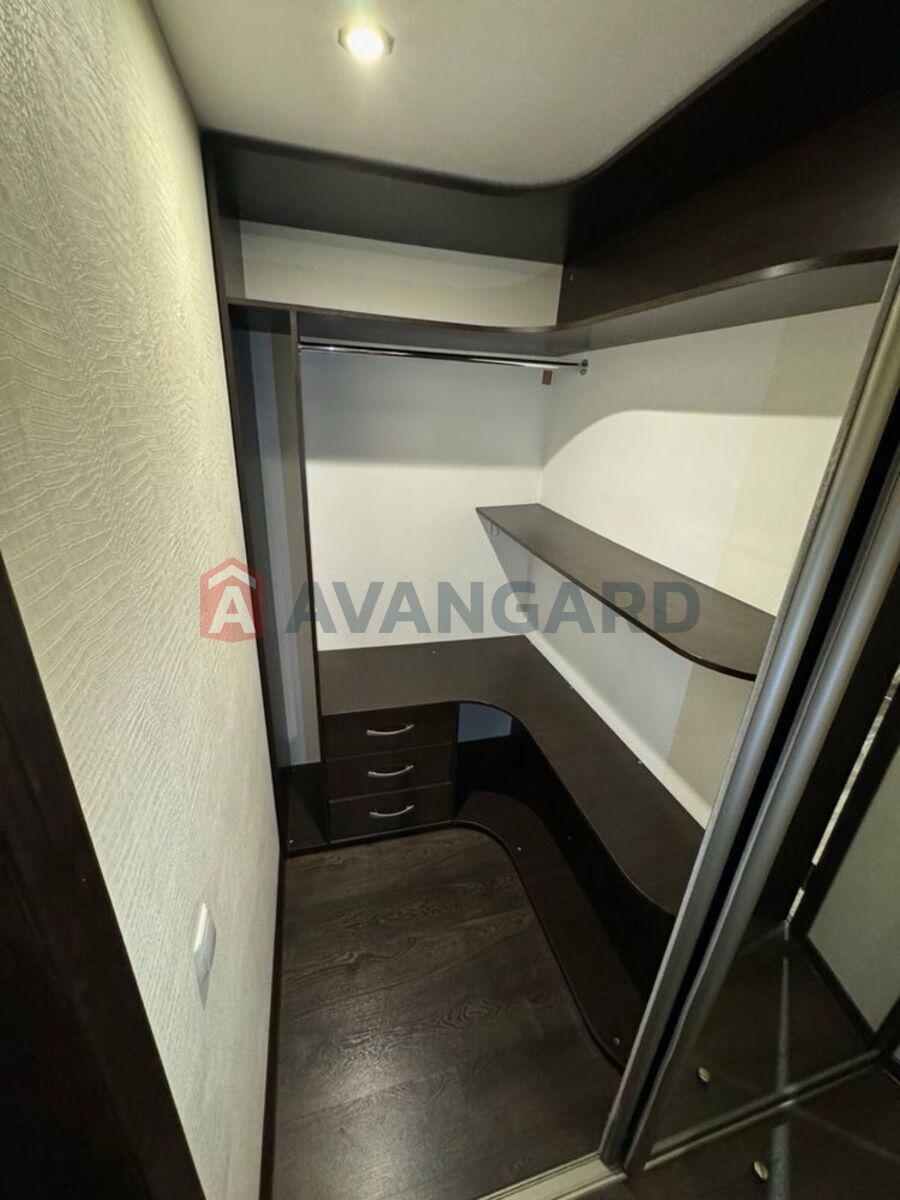 3 . , 72/-/9 . ., 7/9   8