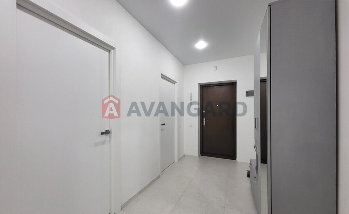 2 ��. ��������, 84/41/14 ��. �., 5/8 ������ ���� 15