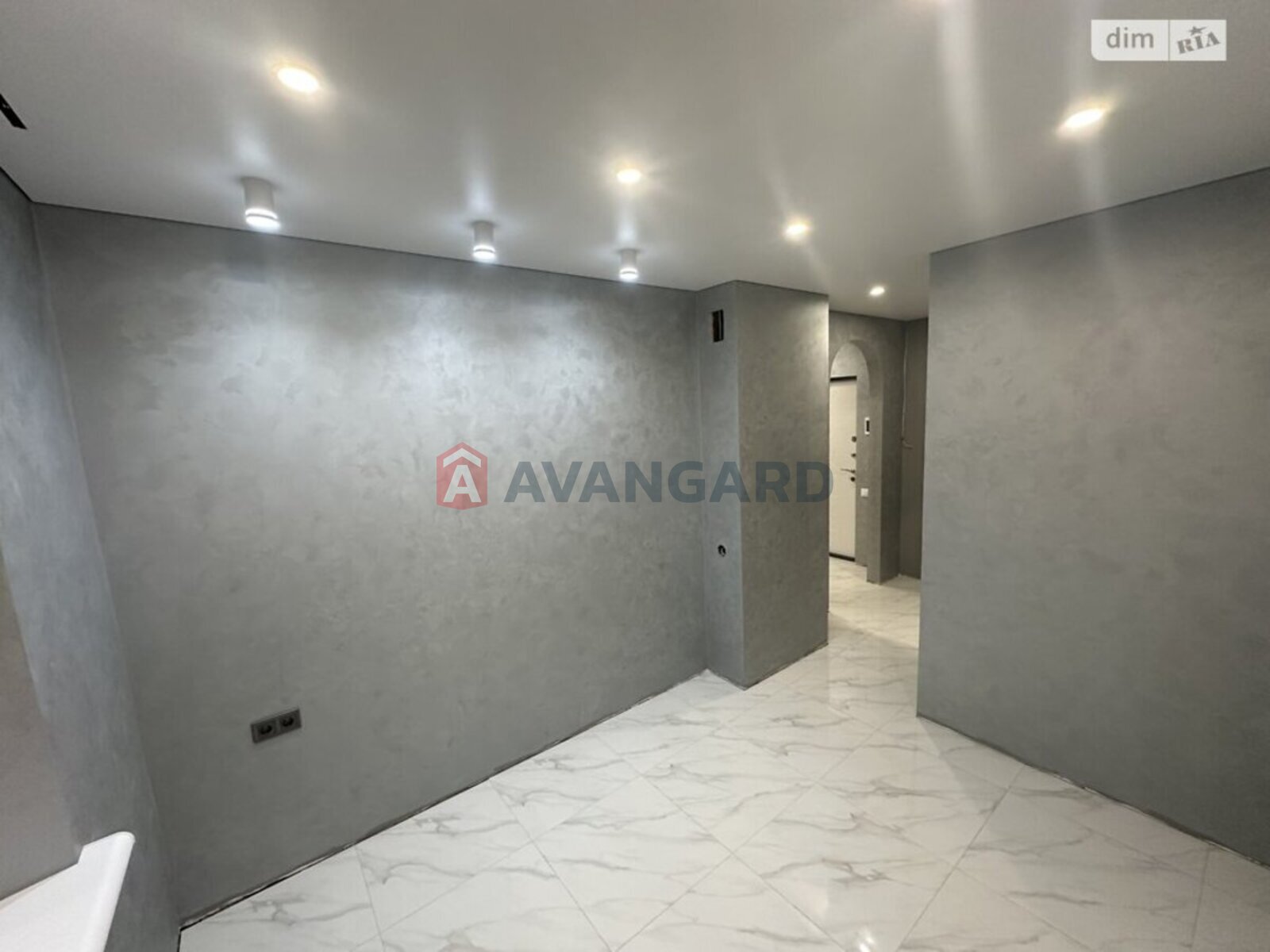 2 ��. ��������, 50/30/10 ��. �., 6/9 ������ ���� 11