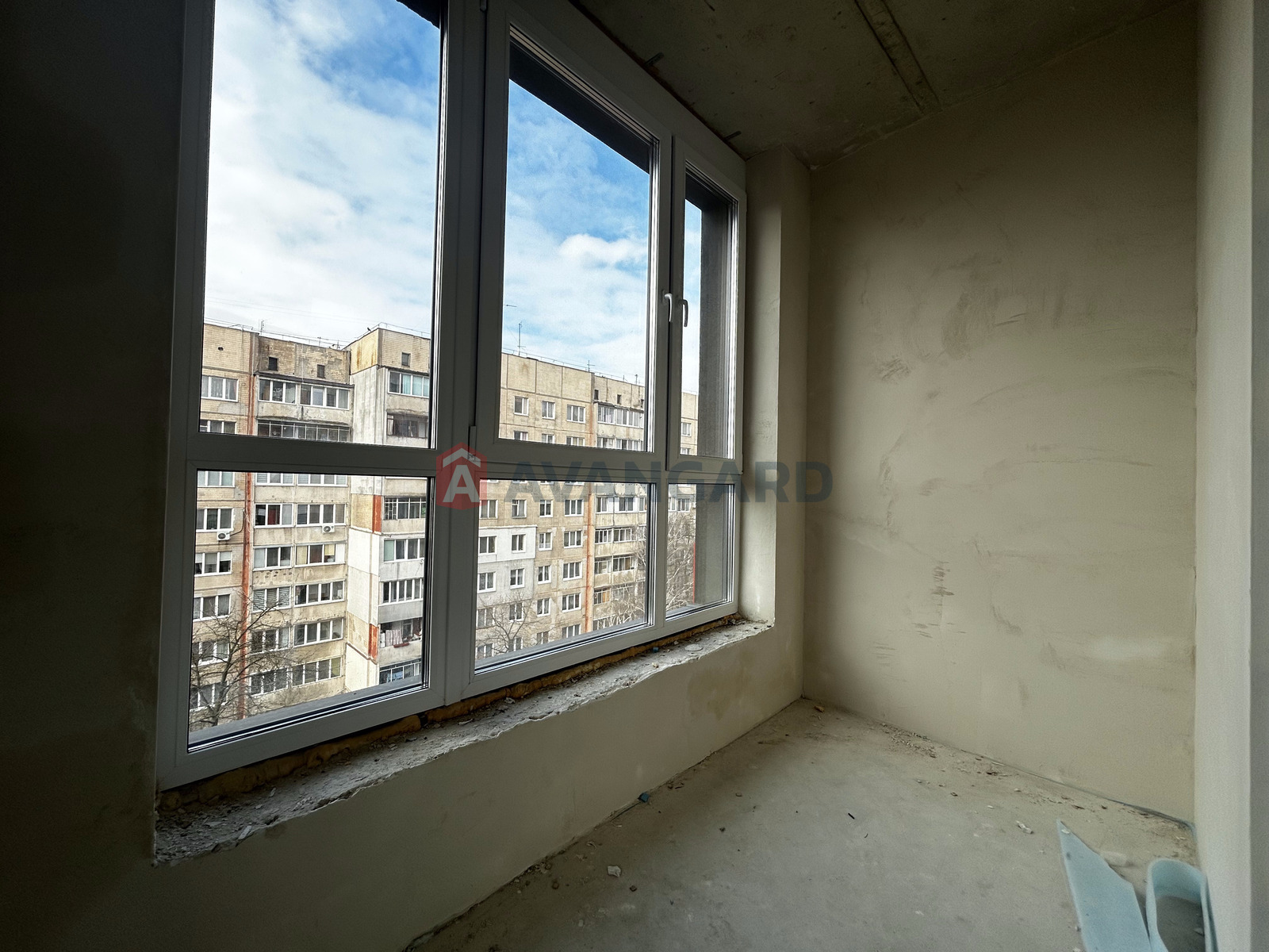 2 ��. ��������, 56.6/28.6/14.2 ��. �., 6/7 ������ ���� 25