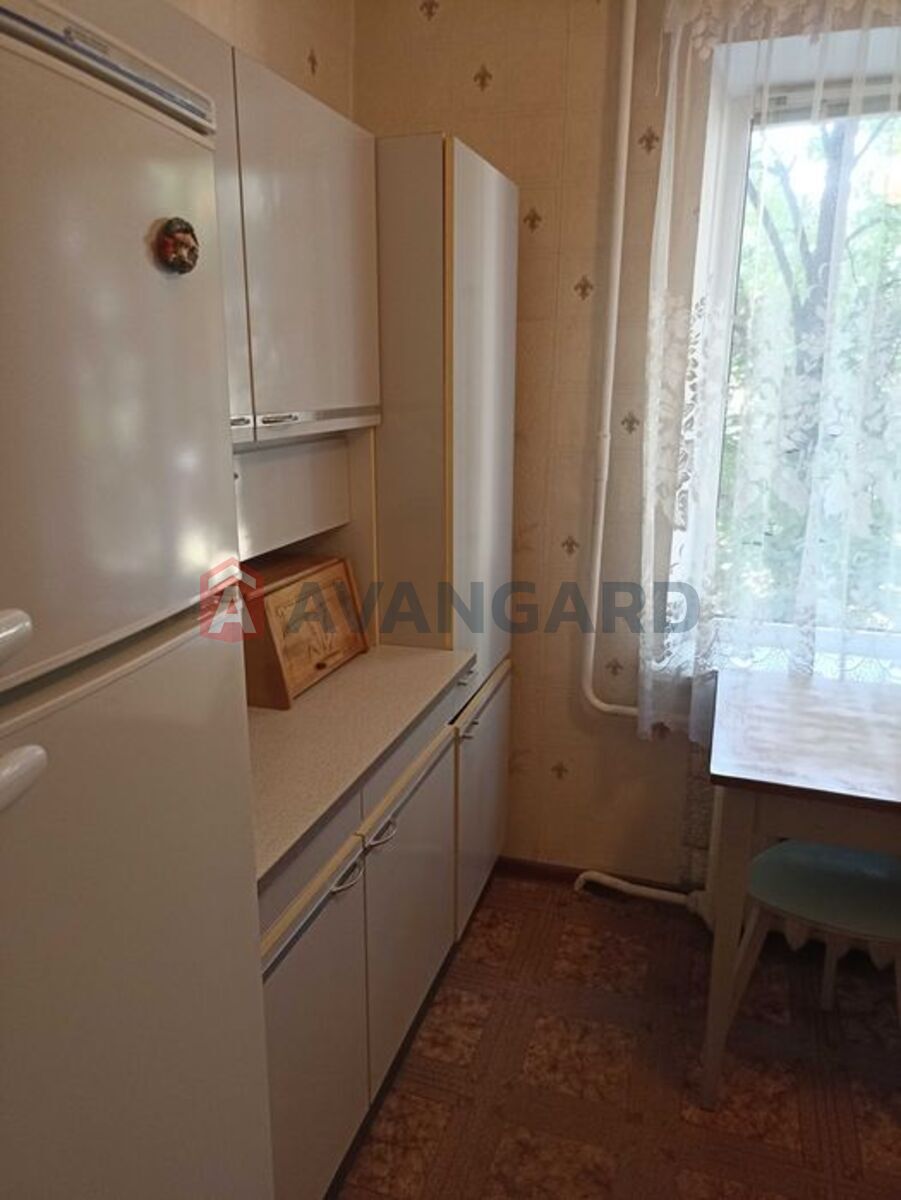 3 . , 68.6/45.4/7.3 . ., 3/9   8