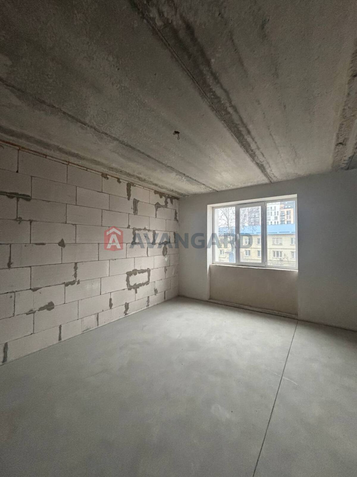 1 ��. ��������, 38,8/27,4/11,4 ��. �., 8/9 ������ ���� 7