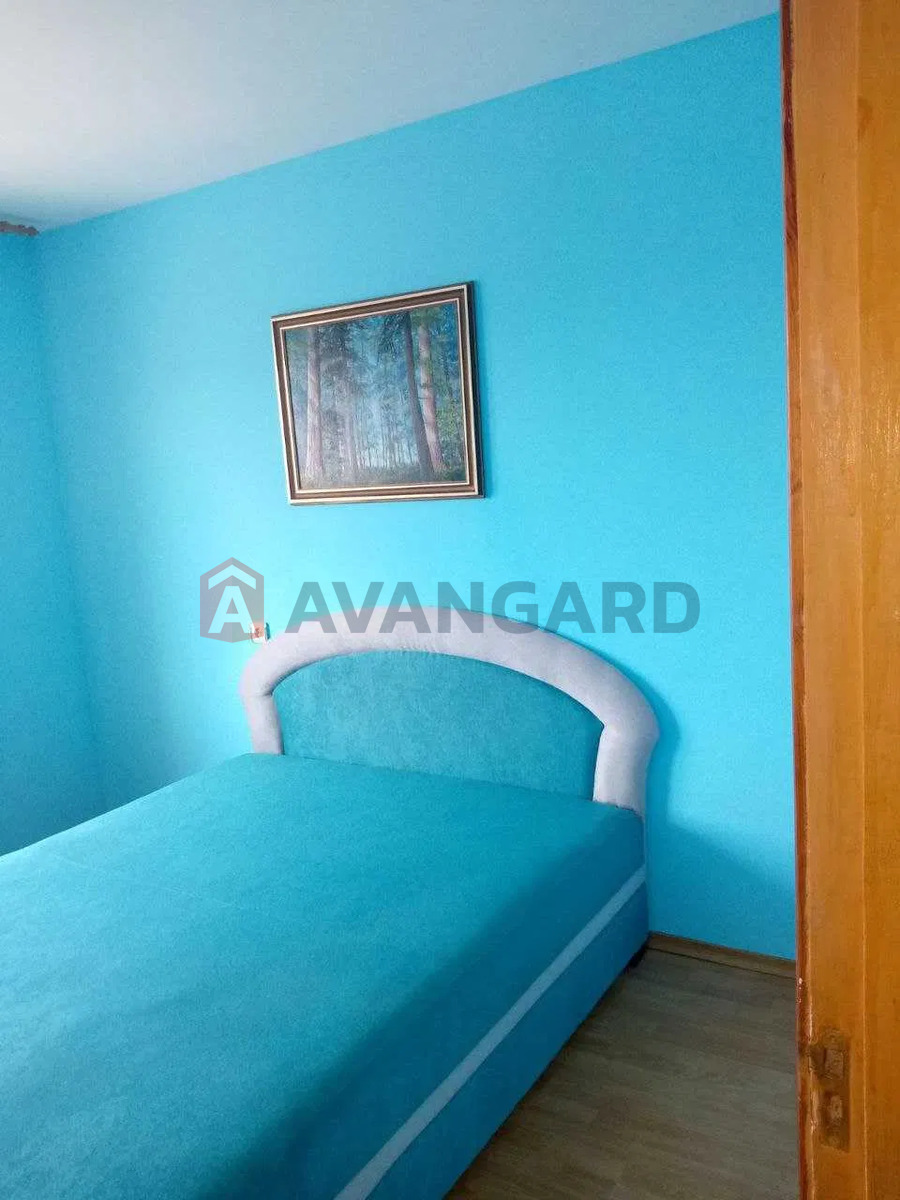 3 . , 69/-/8 . ., 8/9   2