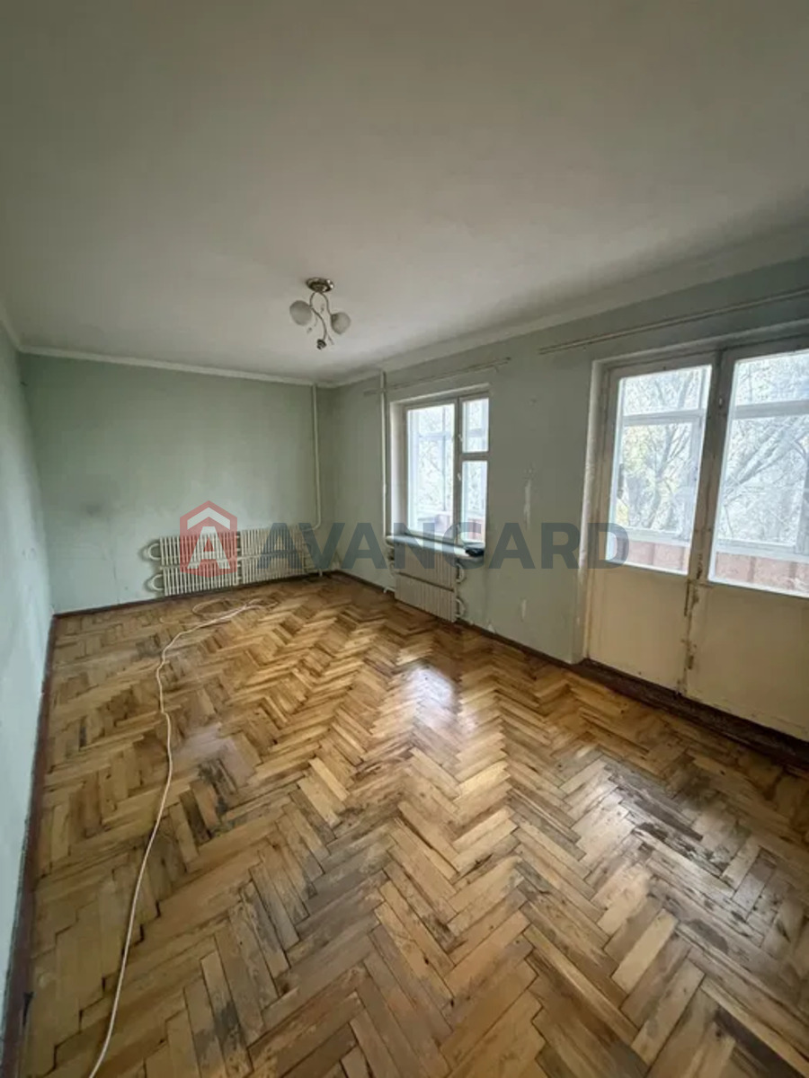 2 ��. ��������, 53/-/8.60 ��. �., 3/9 ������ ���� 1