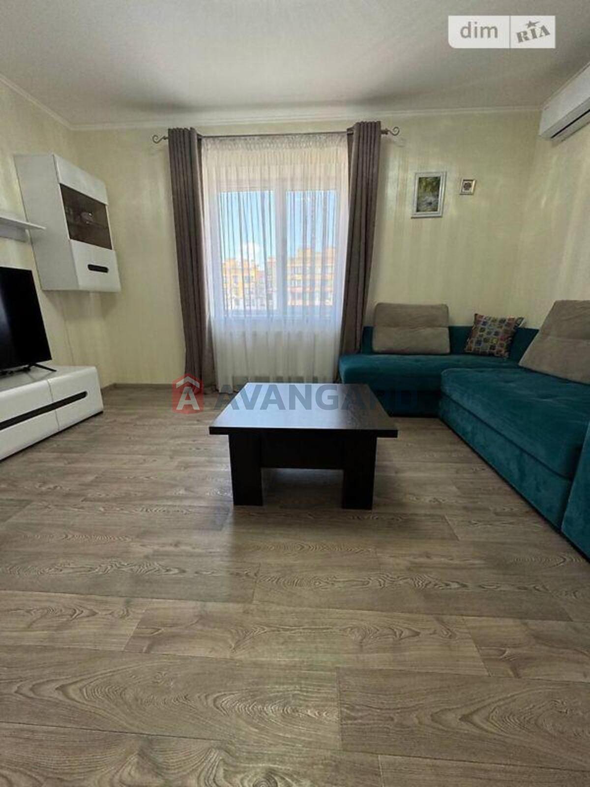 2 ����. ��������, 62/32/16 ��. �., 11/11 ���� ���� 7