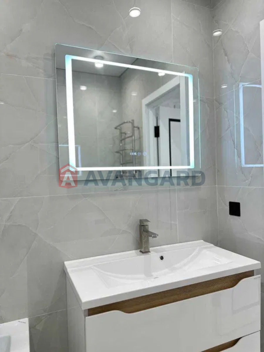 2 ��. ��������, 76/62/12 ��. �., 4/10 ������ ���� 18