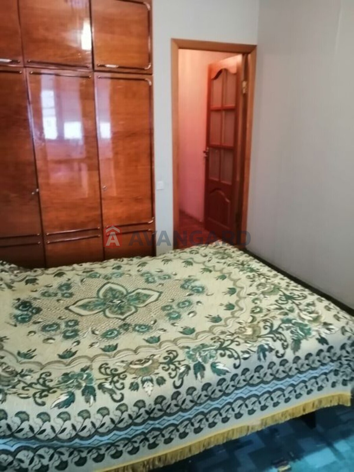 3 . , 67/-/9 . ., 7/10   4