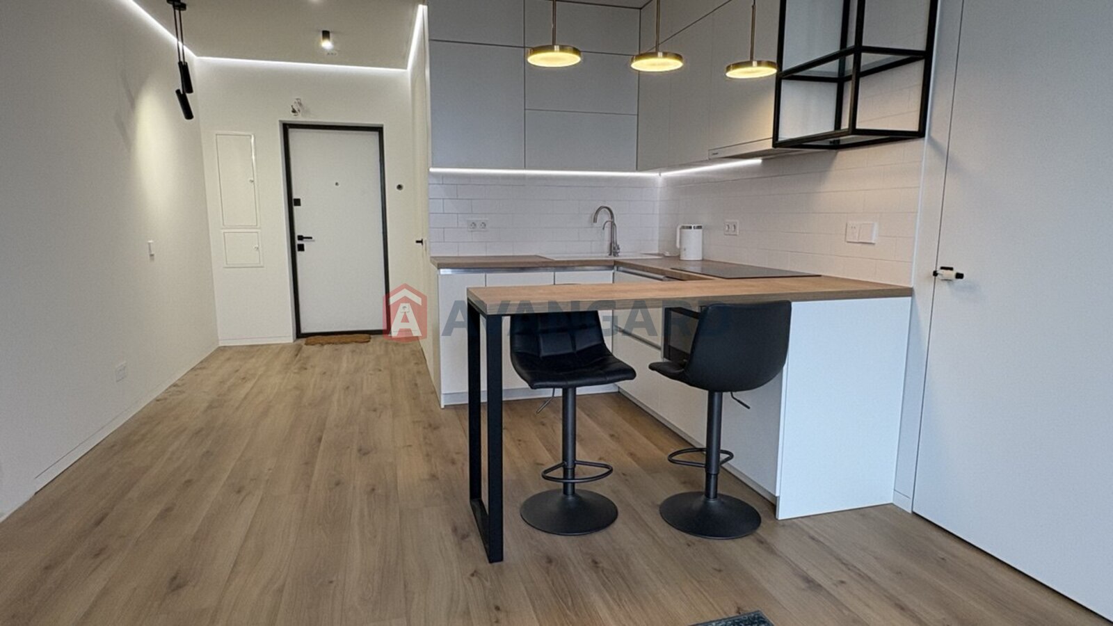 2 ��. ��������, 48,5/12,8/21,2 ��. �., 18/26 ������ ���� 7