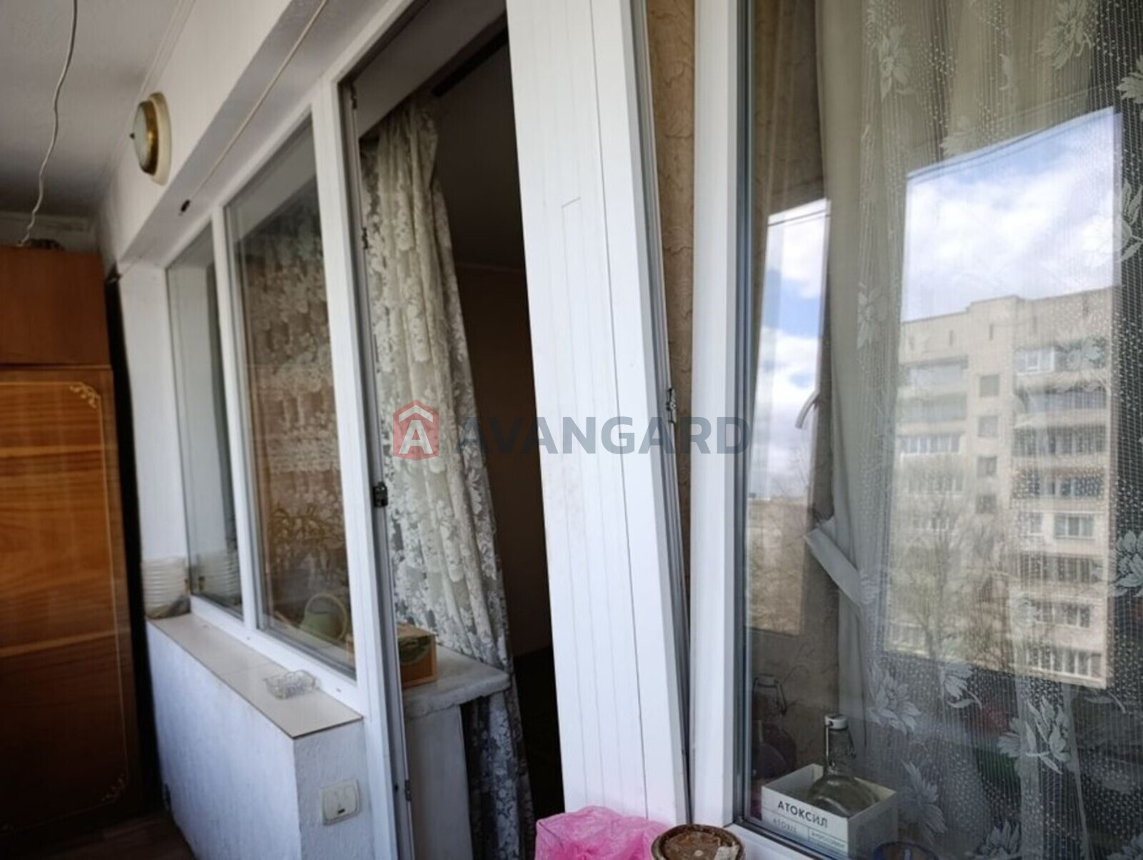 1 ��. ��������, 36/-/9 ��. �., 3/10 ������ ���� 10