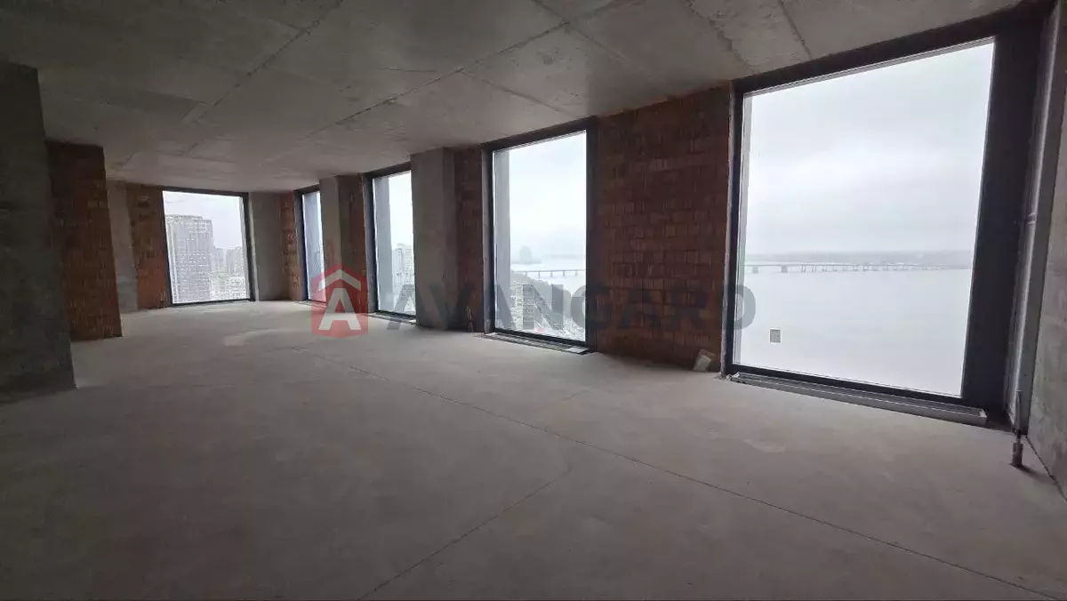 4 ��. ��������, 101/-/- ��. �., 12/36 ������ ���� 5