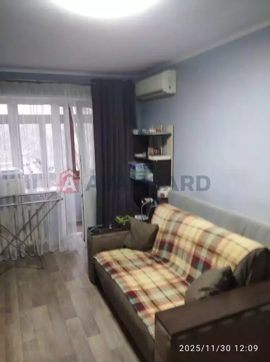 2 ��. ��������, 43/28/6 ��. �., 3/5 ������ ���� 3