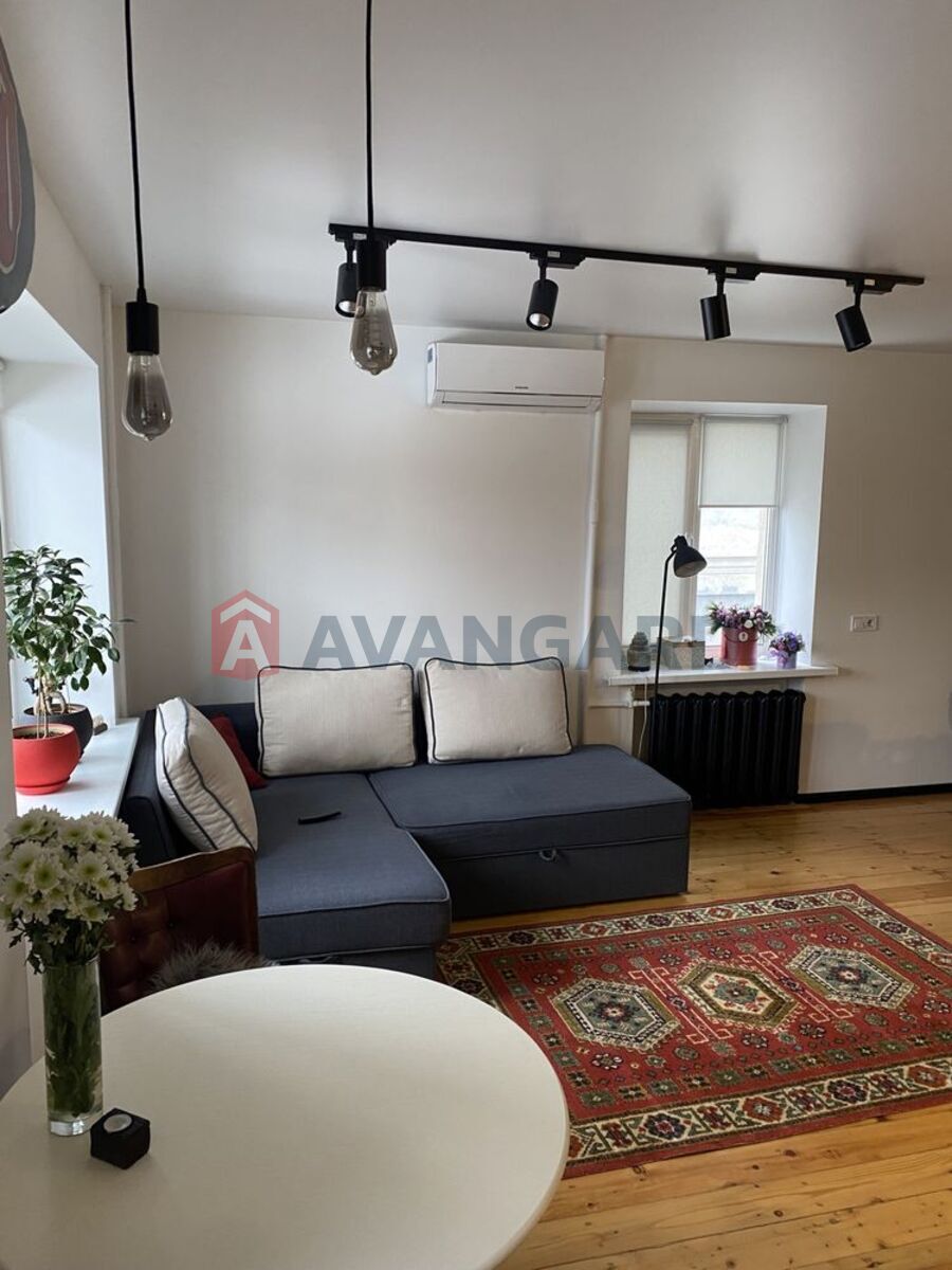 1 . , 32/-/6 . ., 3/5   5