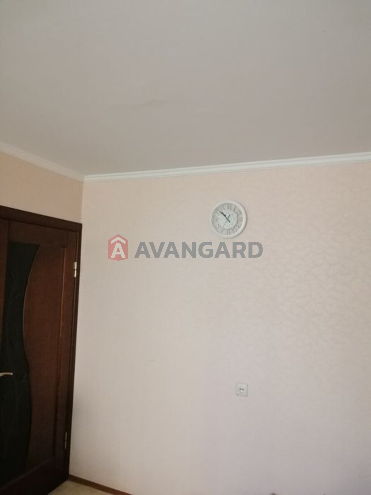 3 ����. ��������, 61/-/8 ��. �., 1/10 ���� ���� 17